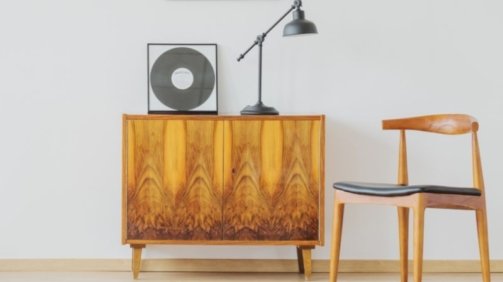 demo-attachment-654-vintage-minimalist-space-PCEV9RQ-1