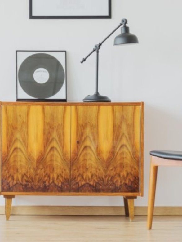 demo-attachment-654-vintage-minimalist-space-PCEV9RQ-1